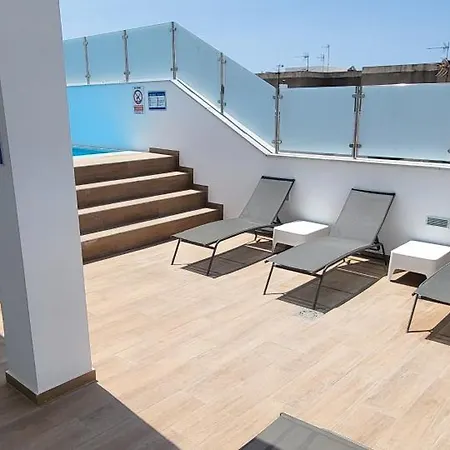 Apartment Nuevo En Planta Baja C Con Piscina Y Solarium